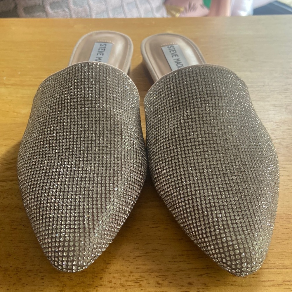 COPY - Steve Madden trace slides